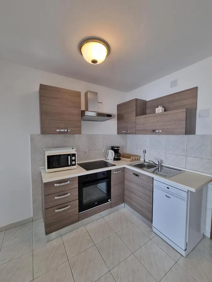 Apartment Grbac Barbat na Rabu 0*,  Chorvatsko